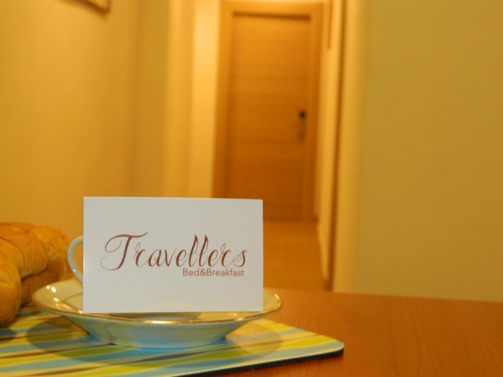 Bed and Breakfast Bed&Breakfast Travellers à Naples Extérieur photo